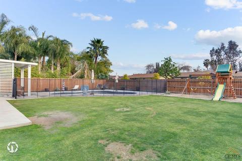 3958 Moss St, Bakersfield, CA 93312 photo 37