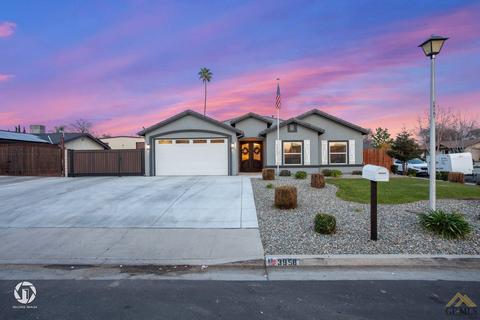 3958 Moss St, Bakersfield, CA 93312 photo 1