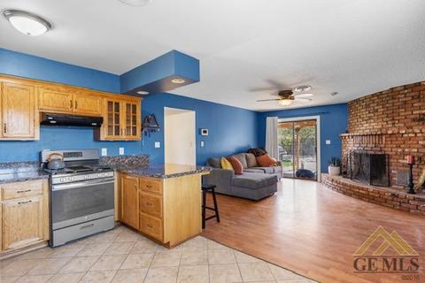 20404 Del Rio Way, Tehachapi, CA 93561 photo 3