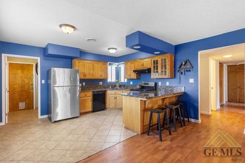 20404 Del Rio Way, Tehachapi, CA 93561 photo 2