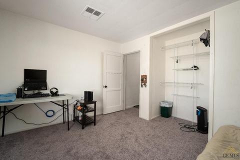 7153 E Wilson Rd, Bakersfield, CA 93307 photo 15