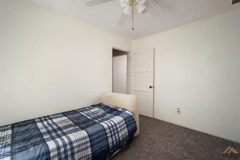 7153 E Wilson Rd, Bakersfield, CA 93307 photo 16