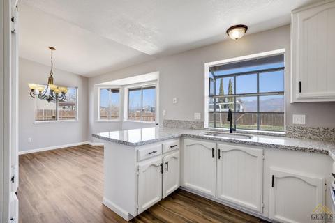 21430 Santa Maria Dr, Tehachapi, CA 93561 photo 16