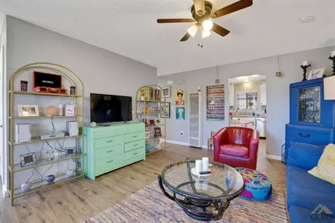 21200 Madre St, Tehachapi, CA 93561 photo 10