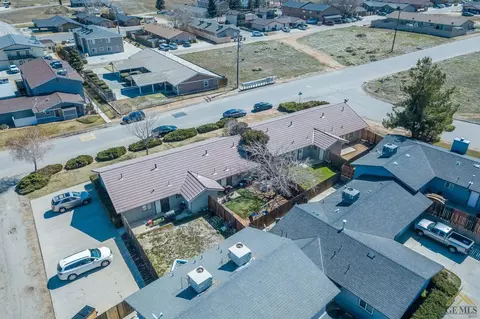 21200 Madre St, Tehachapi, CA 93561 photo 28