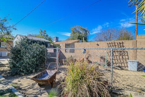 910 Dover St, Delano, CA 93215 photo 22