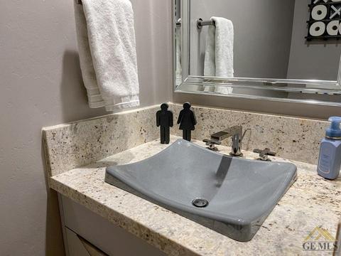 607 Faversham Way, Bakersfield, CA 93311 photo 24