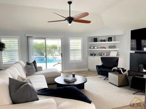 607 Faversham Way, Bakersfield, CA 93311 photo 18