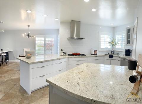 607 Faversham Way, Bakersfield, CA 93311 photo 9