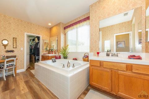 574 Butte Ct, Shafter, CA 93263 photo 22