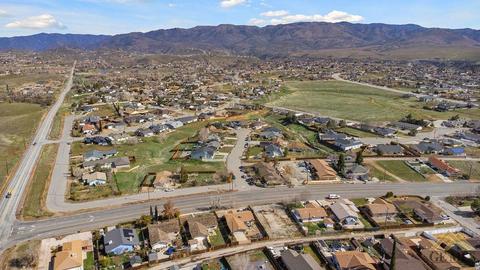 21741 Ripple Ln, Tehachapi, CA 93561 photo 32