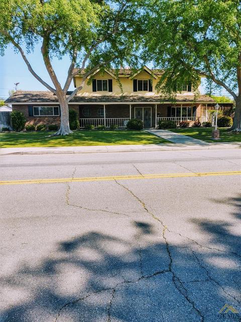 2812 Elm St, Bakersfield, CA 93301 photo 1
