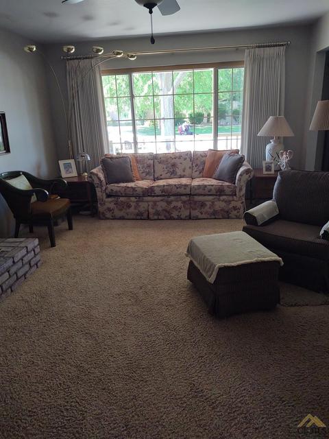 2812 Elm St, Bakersfield, CA 93301 photo 3