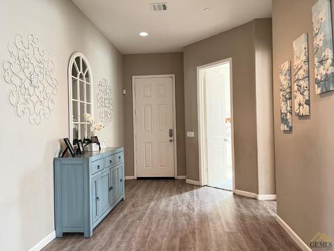 15532 Amore, Bakersfield, CA 93314 photo 4