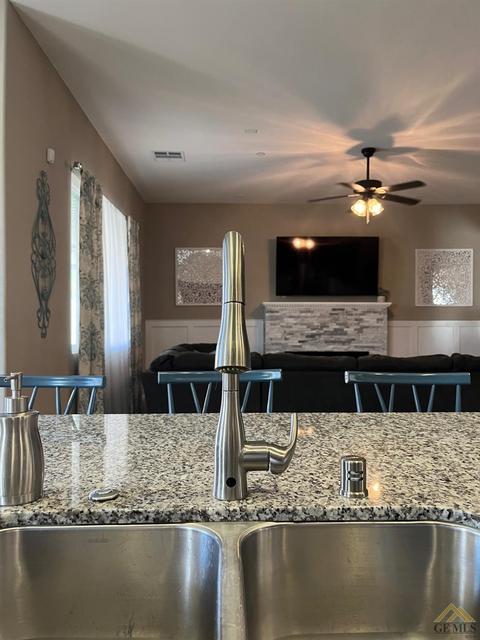 15532 Amore, Bakersfield, CA 93314 photo 13