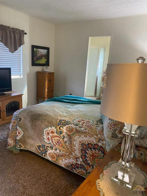 400 E Roberts Ln, Bakersfield, CA 93308 photo 14