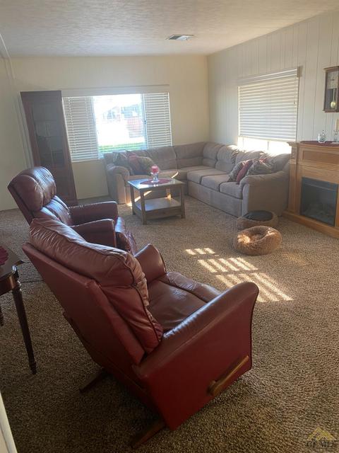 400 E Roberts Ln, Bakersfield, CA 93308 photo 7