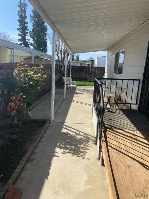 400 E Roberts Ln, Bakersfield, CA 93308 photo 17