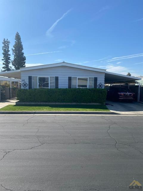 400 E Roberts Ln, Bakersfield, CA 93308 photo 1