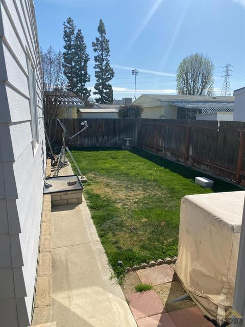400 E Roberts Ln, Bakersfield, CA 93308 photo 20