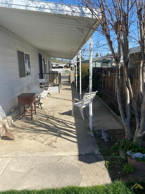 400 E Roberts Ln, Bakersfield, CA 93308 photo 18