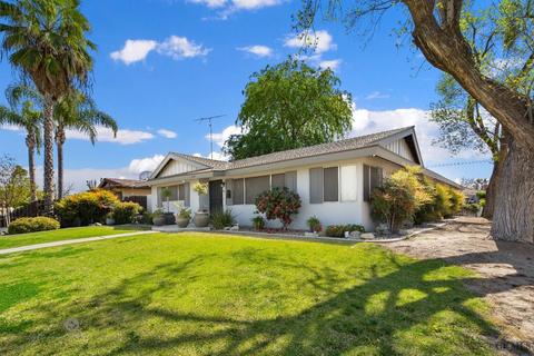 2241 Sunset St, Wasco, CA 93280 photo 4