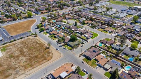2241 Sunset St, Wasco, CA 93280 photo 9