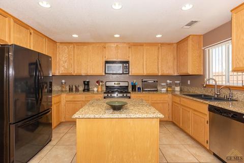 27981 Hialeah Dr, Tehachapi, CA 93561 photo 13