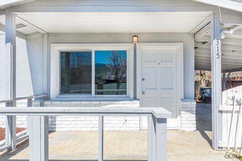 315 E J St, Tehachapi, CA 93561 photo 2