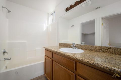 1009 S Green St, Tehachapi, CA 93561 photo 18