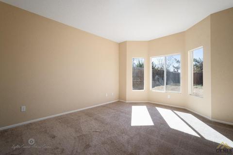 1009 S Green St, Tehachapi, CA 93561 photo 16