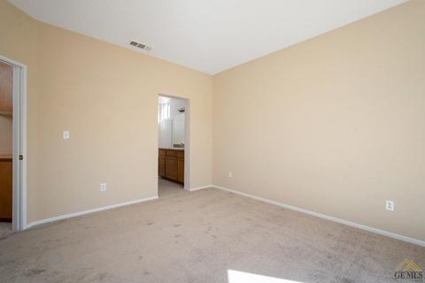 1009 S Green St, Tehachapi, CA 93561 photo 17