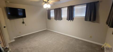 102 E Warren St, Taft, CA 93268 photo 19