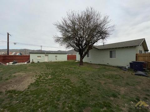 211 N Green St, Tehachapi, CA 93561 photo 15