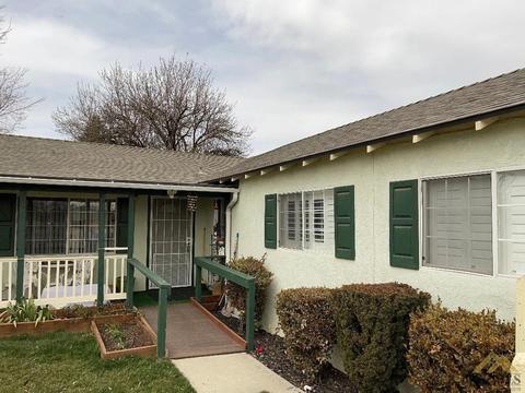 211 N Green St, Tehachapi, CA 93561 photo 1