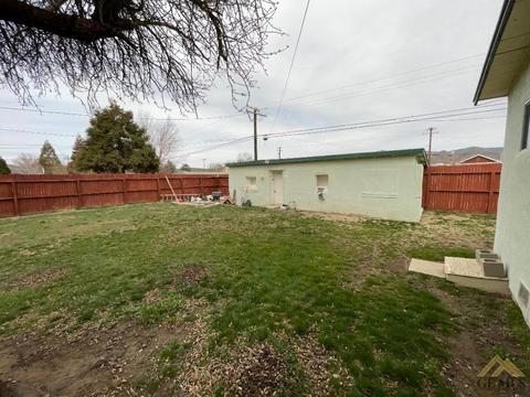 211 N Green St, Tehachapi, CA 93561 photo 14