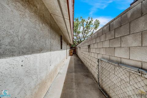 7100 Palm Tree Cir, Bakersfield, CA 93308 photo 28