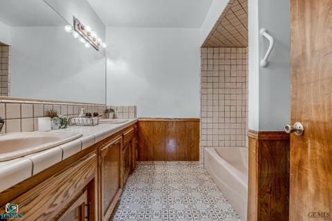 7100 Palm Tree Cir, Bakersfield, CA 93308 photo 18