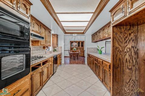 7100 Palm Tree Cir, Bakersfield, CA 93308 photo 11