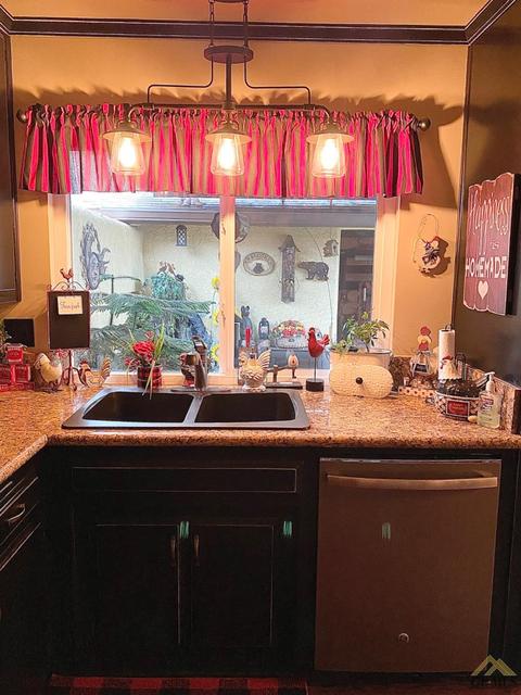 322 Calvin St, Taft, CA 93268 photo 15