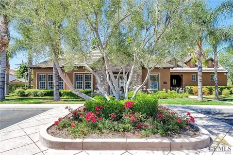 28454 Santa Rosa Ln, Santa Clarita, CA 91350