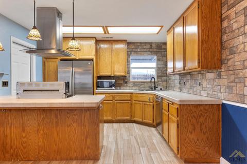 29940 Caddy Ln, Tehachapi, CA 93561 photo 5