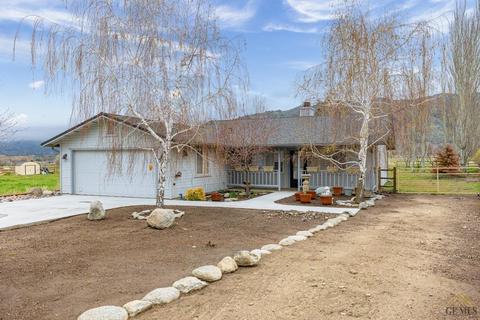 29940 Caddy Ln, Tehachapi, CA 93561 photo 1