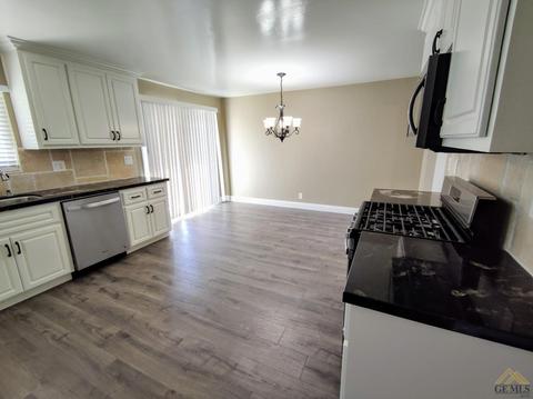 1124 State Ave, Shafter, CA 93263 photo 9