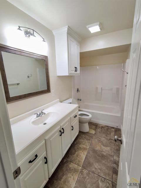 1124 State Ave, Shafter, CA 93263 photo 12
