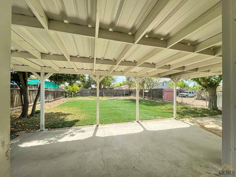 1915 4th St, Wasco, CA 93280 photo 14