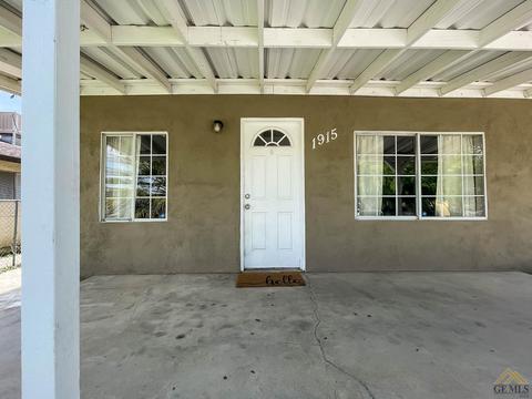 1915 4th St, Wasco, CA 93280 photo 4