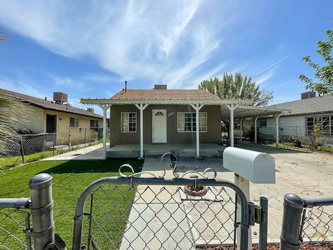 1915 4th St, Wasco, CA 93280 photo 2