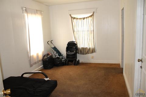 1130 7th Pl, Wasco, CA 93280 photo 8