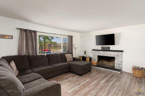 2713 Eric Ct, Bakersfield, CA 93306 photo 4